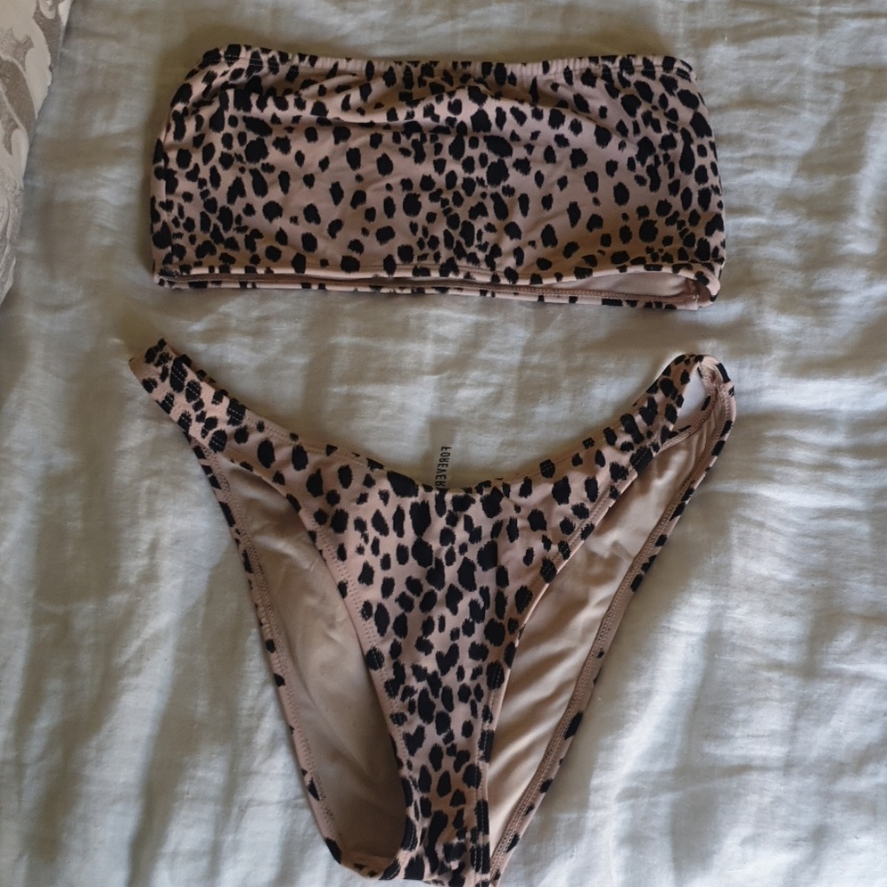 Worn once beautiful suit
